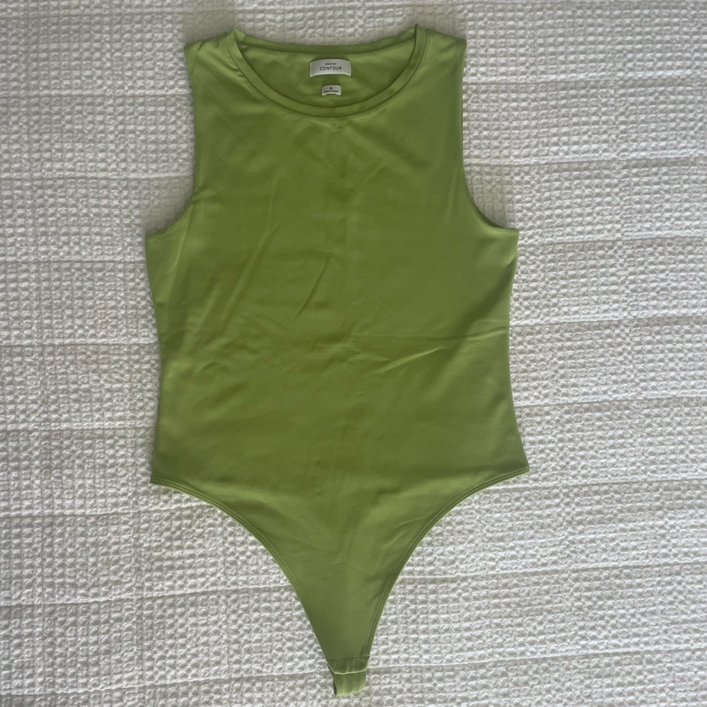 Aritzia Babaton Green Contour Muscle Bodysuit